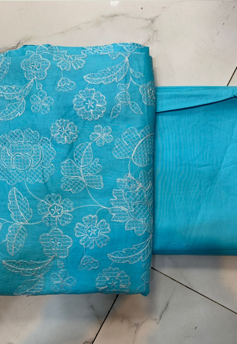 Bareeze 2PC Embroidery Lawn Unstitched Suites