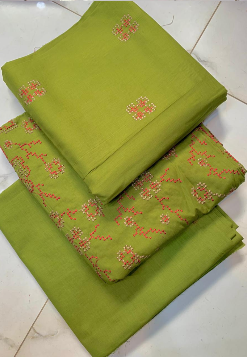 Bareeze 2PC Embroidery Lawn Unstitched Suites