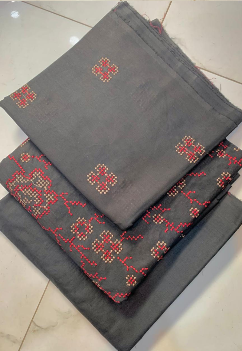 Bareeze 2PC Embroidery Lawn Unstitched Suites