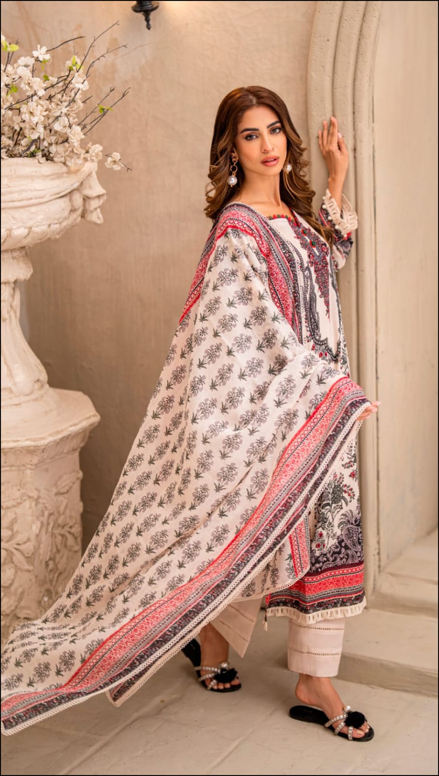 Gul Ahmed 3pc Vital Lawn Collections